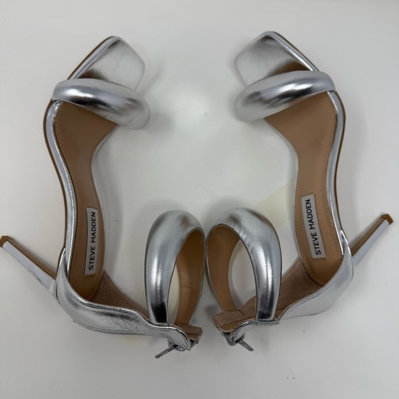 Steve Madden Silver Partay Metallic Leather Women's Heels size 6 - Picture 7 of 16